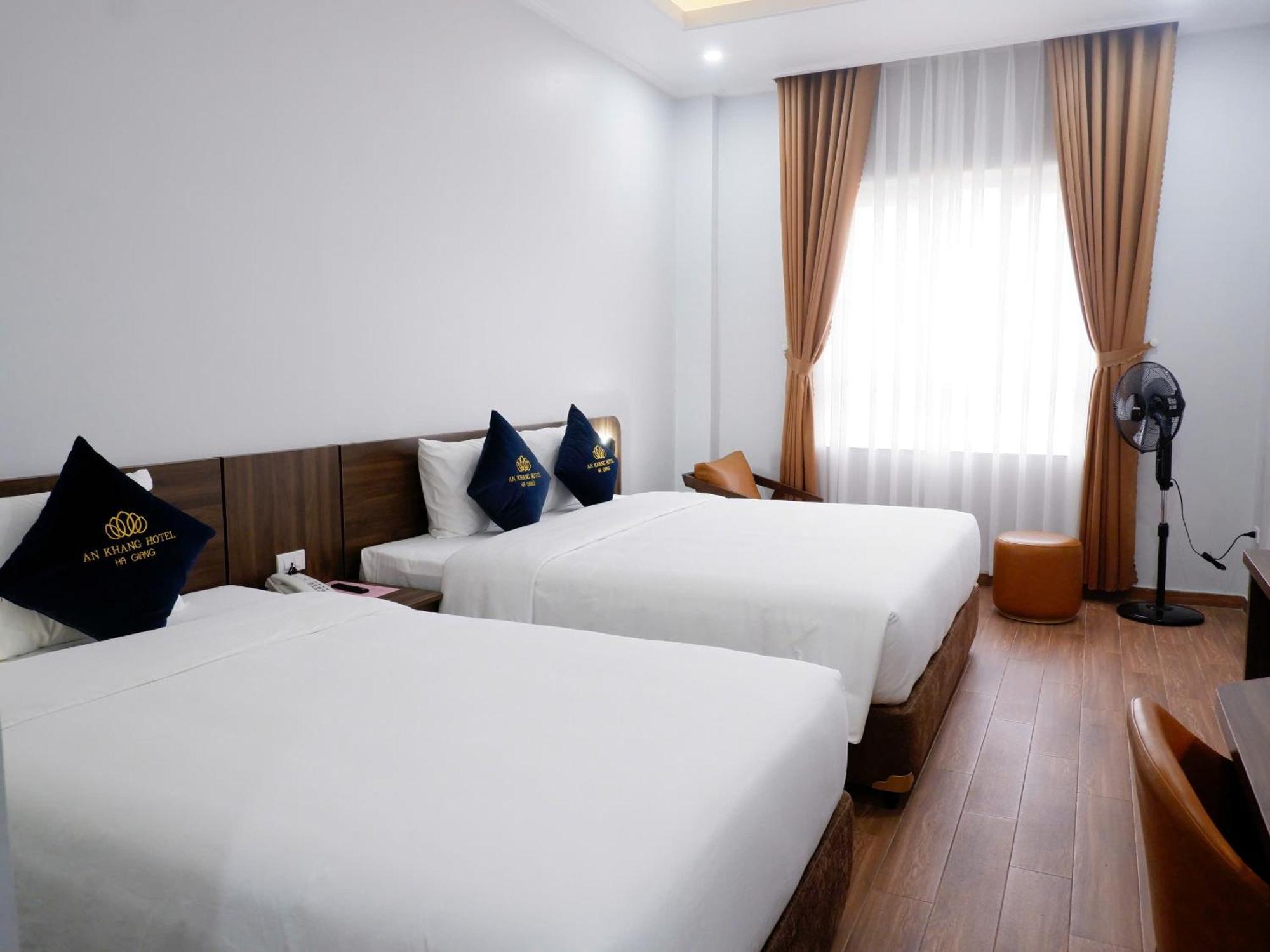 An Khang Hotel 하 기앙 외부 사진